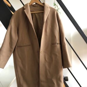 Everlane coat in Camel. Size 0.